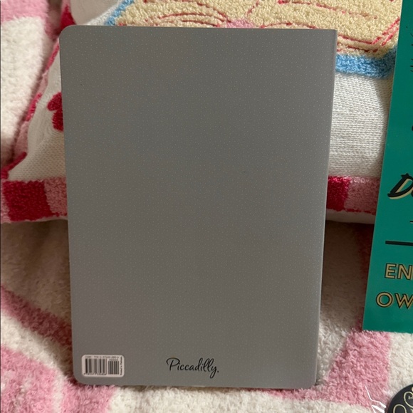 Creative Writing Set with Notebook and Accessories - Picture 4 of 12